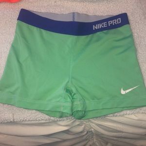 Nike pros
